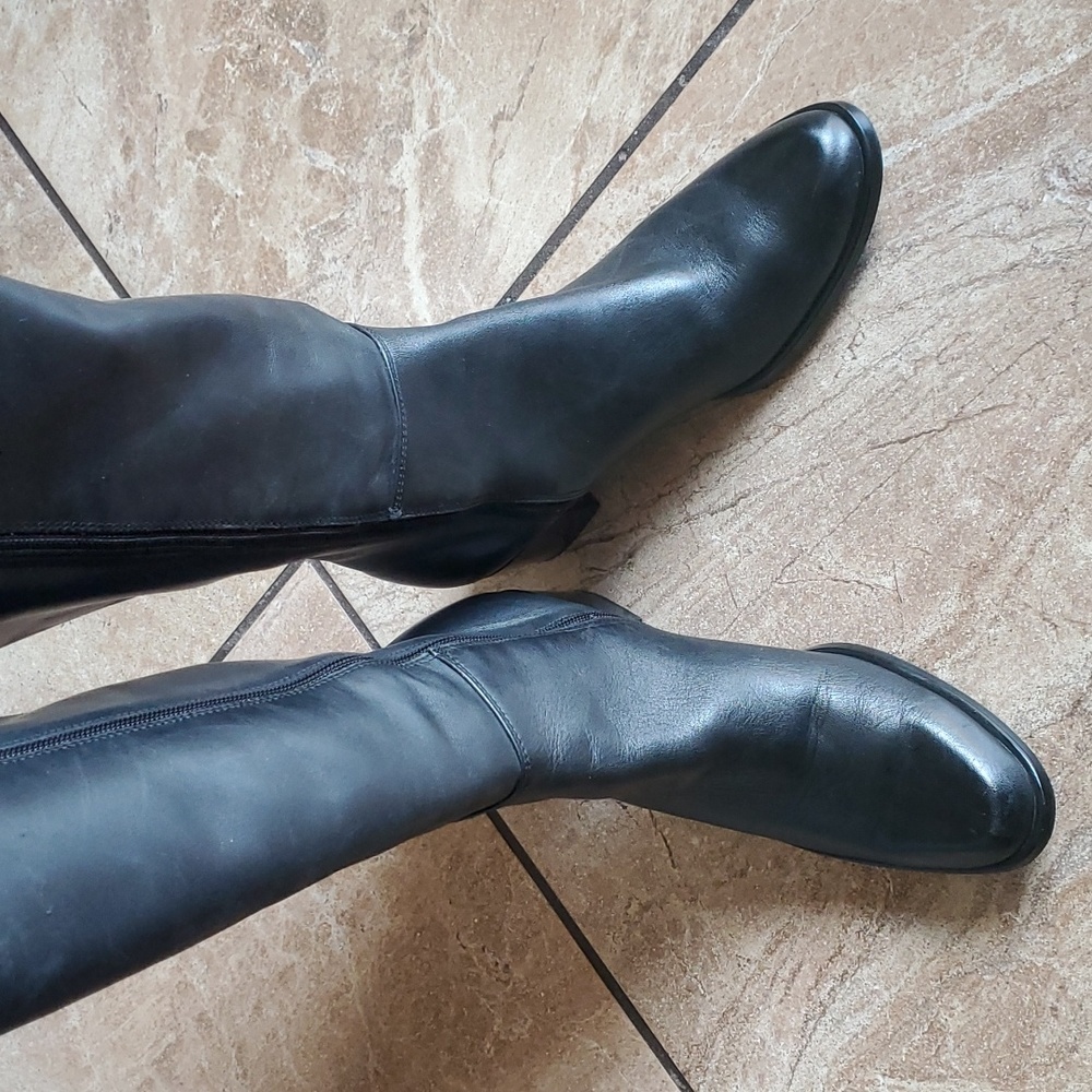 Naturalizer black tall boot.  Stacked heel. Size 6.5.  Leather upper.